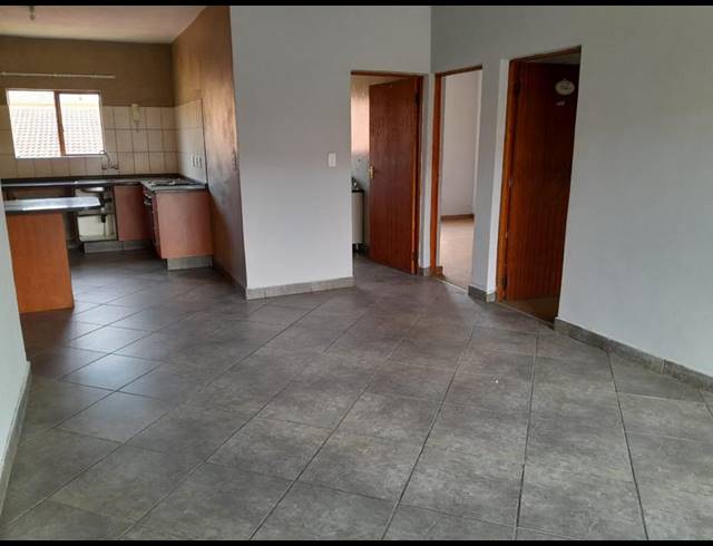 2 BEDROOM APARTMENT FOR SALE IN CAPRICORN